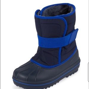 Boys snow boots